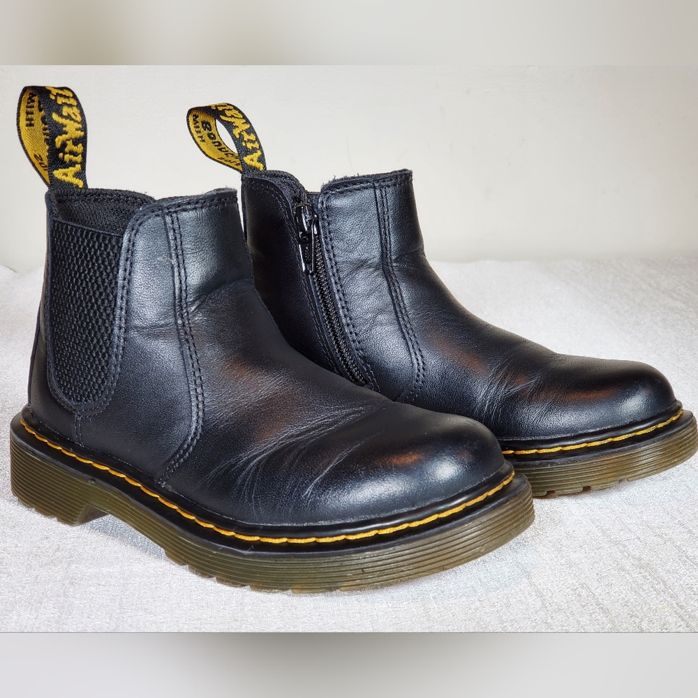 Dr. Martens 2976 J Black Leather Chelsea Boots Junior Youth Size US 12  UK  11